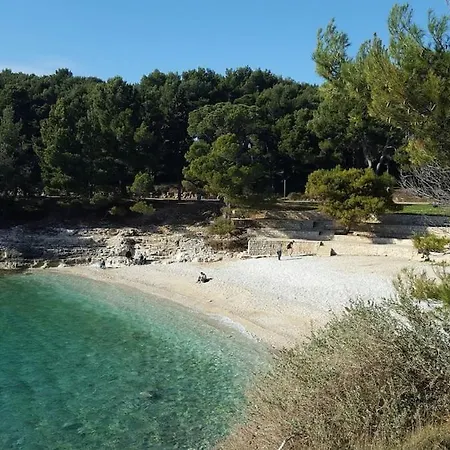 Valcane Apartmán Pula