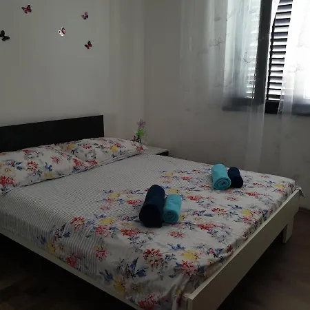 Valcane Apartment Pula